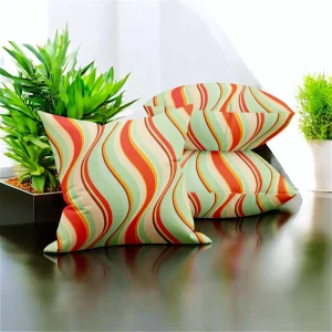 Retro Wavy Stripe Pillow Cover