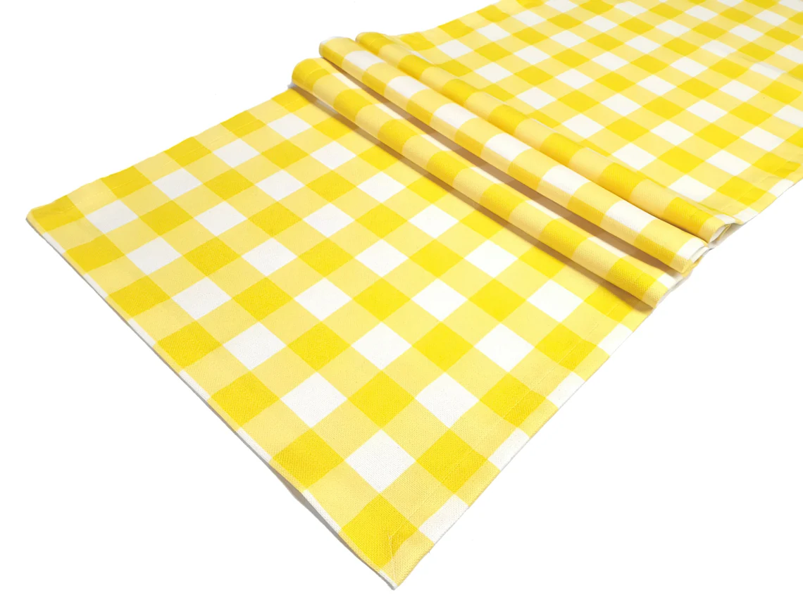 Runner da tavola a quadretti gialli