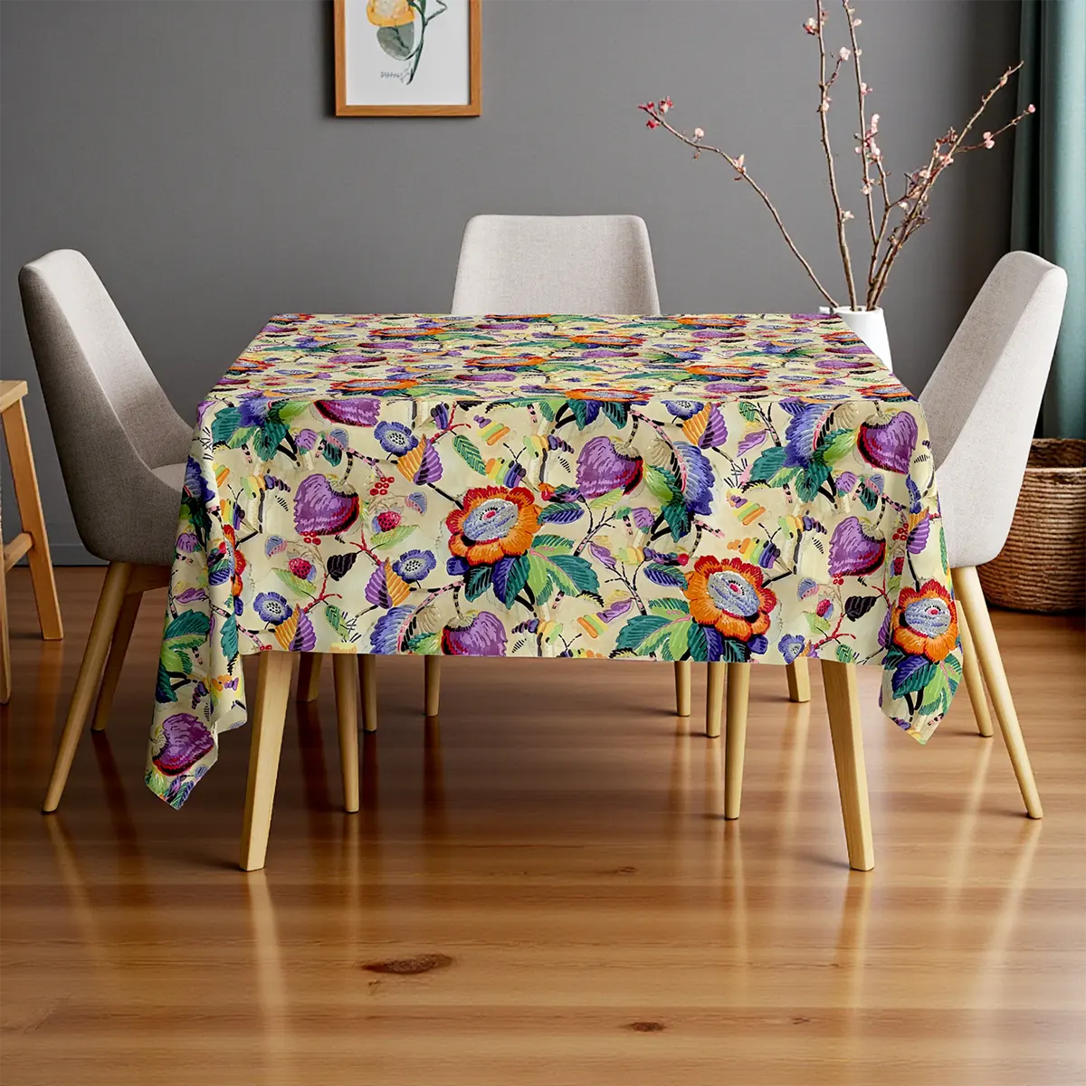 Boho-Tischdecke mit floralem Wasserfarben-Print